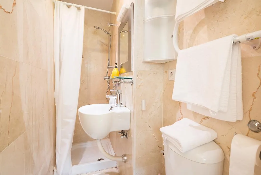 Letmalaga Lenid Apartment